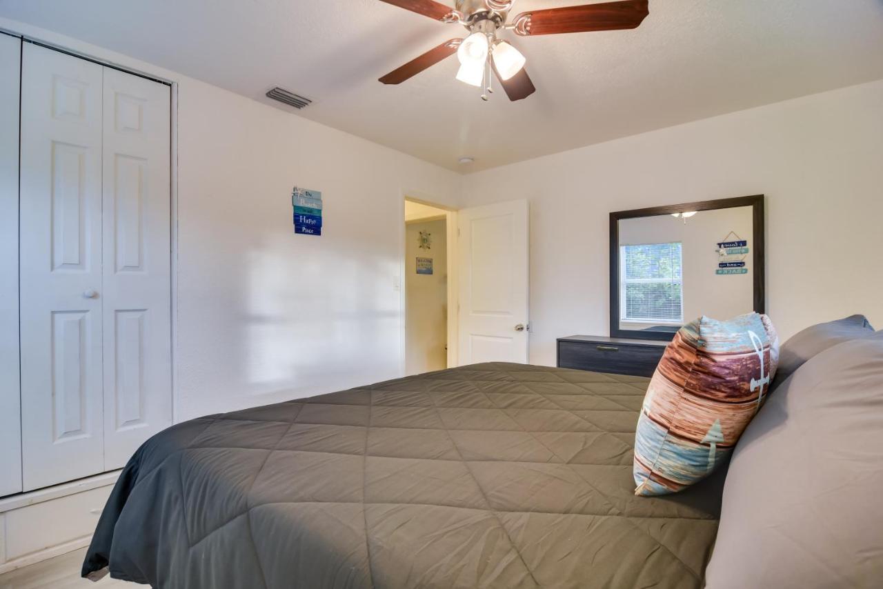 Pet-Friendly Gulfport Home Walkable Location! St. Petersburg Exterior foto